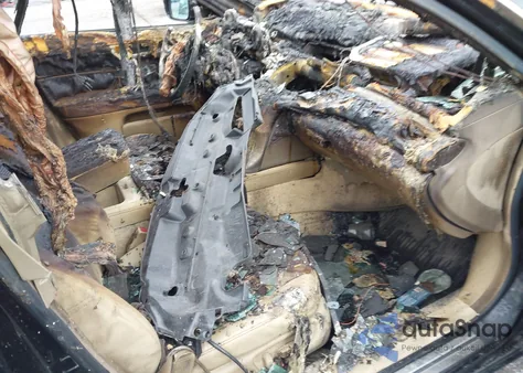 2005 Acura Rl 3.5 из США, поврежденный, VIN JH4KB16555C016078